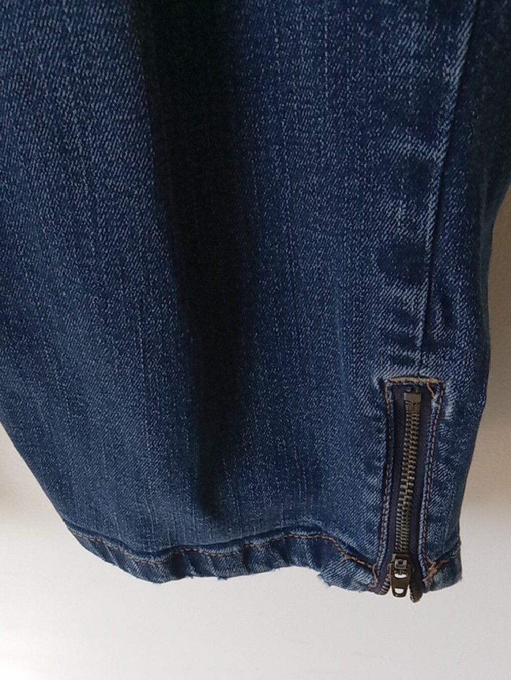 Sonoma Dark Blue Capris - Picture 6 of 7